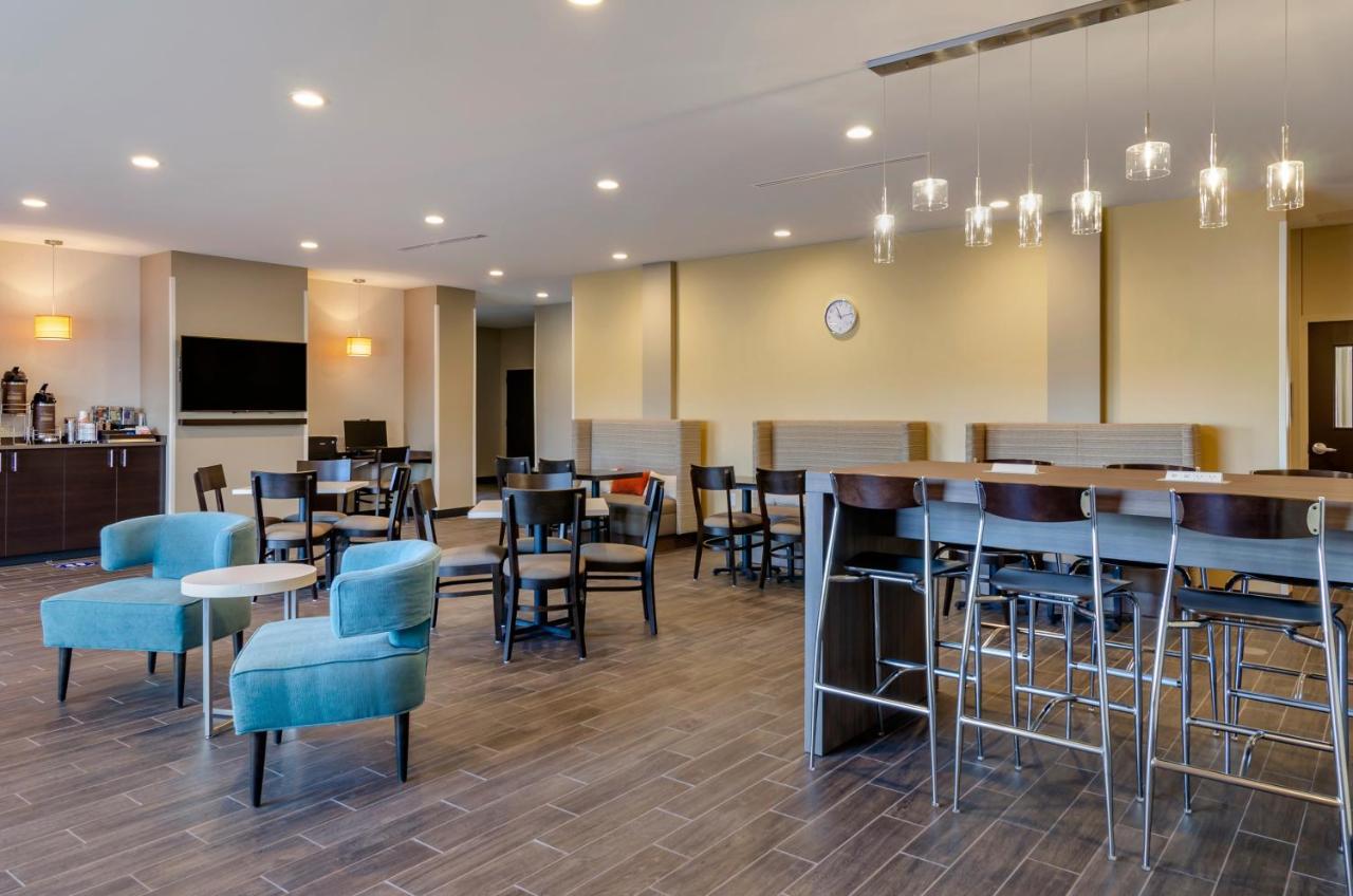 Mainstay Suites Great Falls Airport Exterior photo